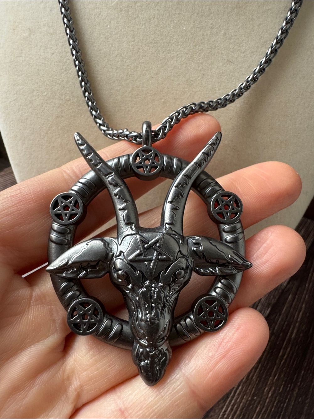 Gothic Ram Skull Pentagram Pendant Necklace Gray Statement Jewellery 16”